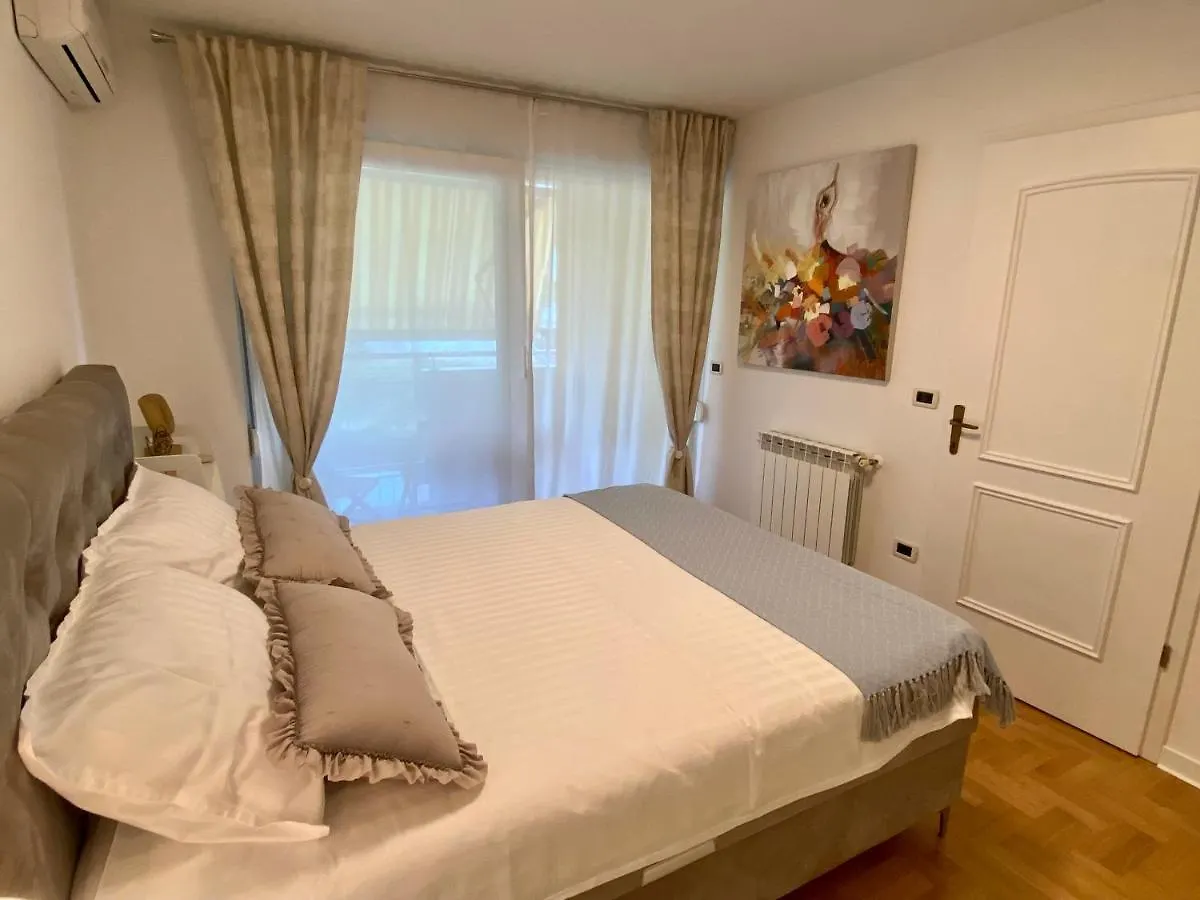 Apartment Eda - Feels Like Home Umag 0*,  Croatia